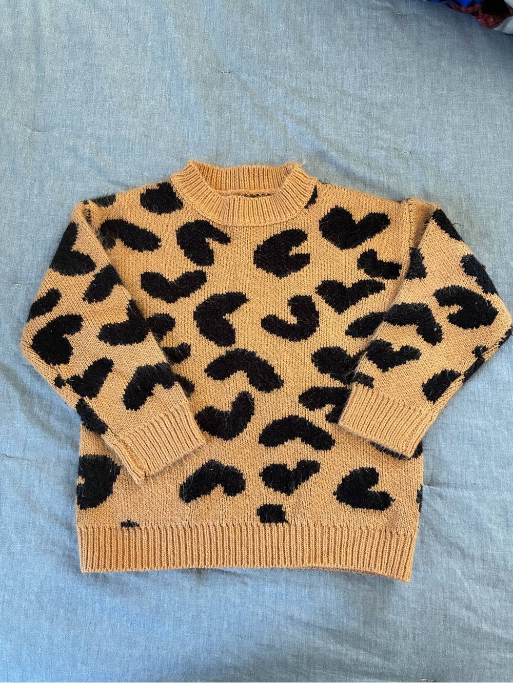 SHEIN Kids Tan and Black Heart Leopard Print Sweater EUC Size 5